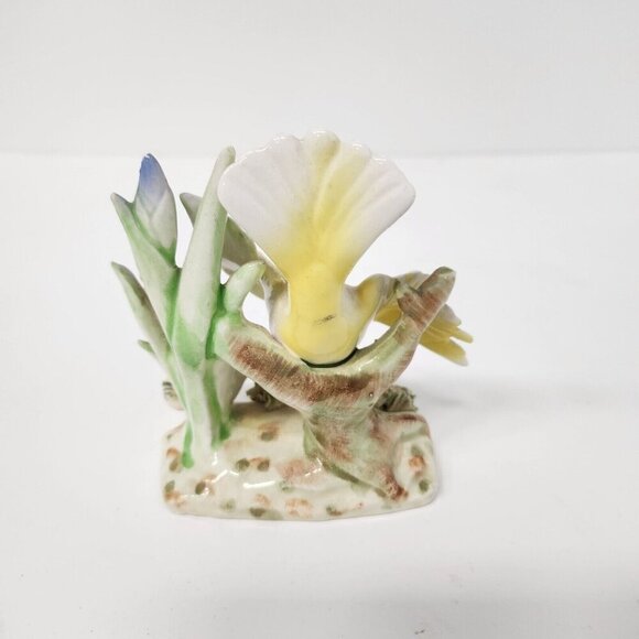 Vintage Orion Japan Porcelain Canary Bird Statue Figurine Mid Century Modern - Picture 4 of 9